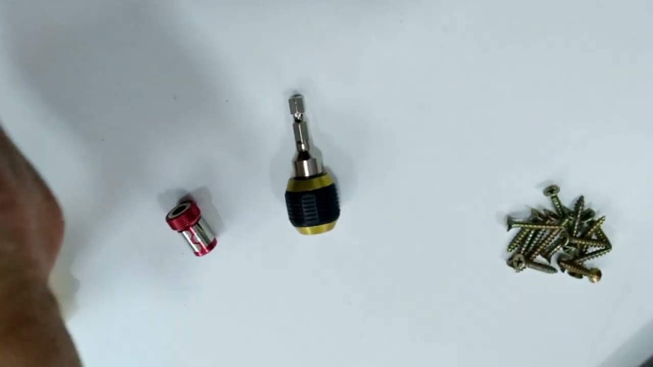 ADAPTADORES DE SOQUETES E MINI MADRIL PARA PARAFUSADEIRA.