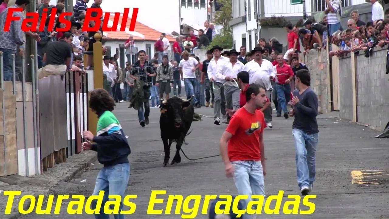 Touradas Engra&ccedil;adas - Moments Bull Fighting Fails - Vines Videos Net # 45