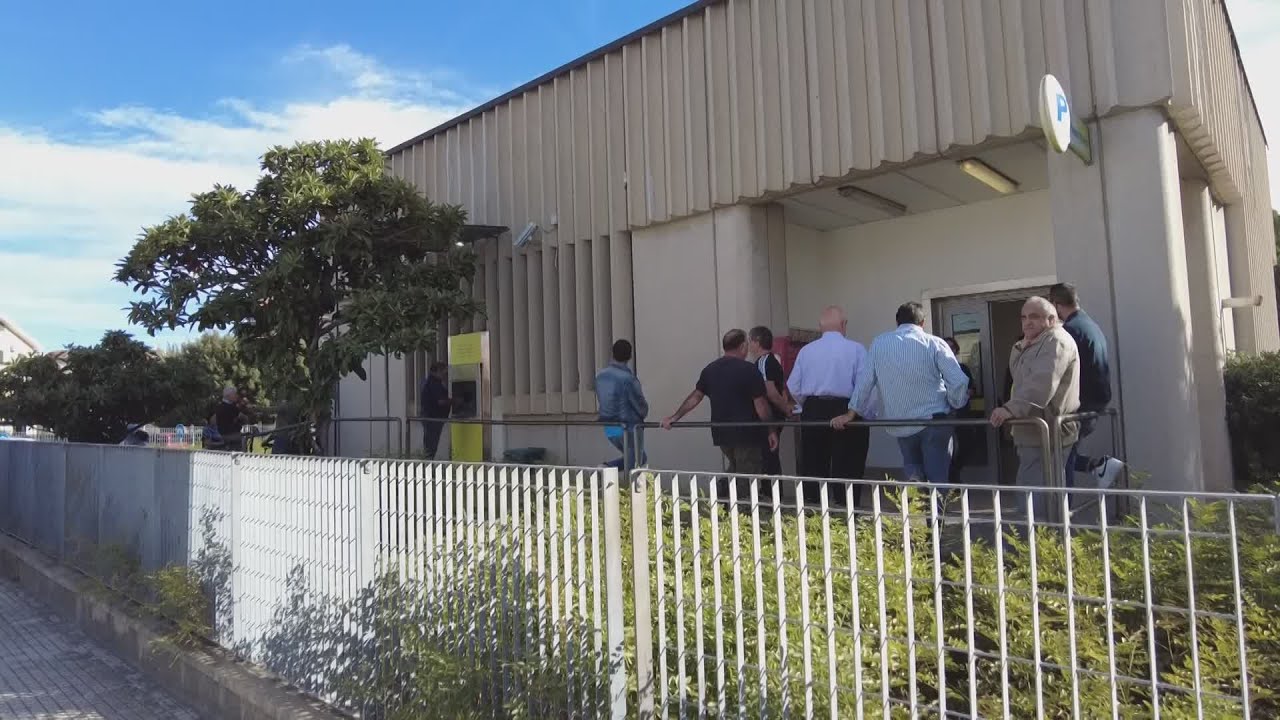 A MIRTO CROSIA UFFICIO POSTALE INSUFFICIENTE, PROTESTANO I CITTADINI