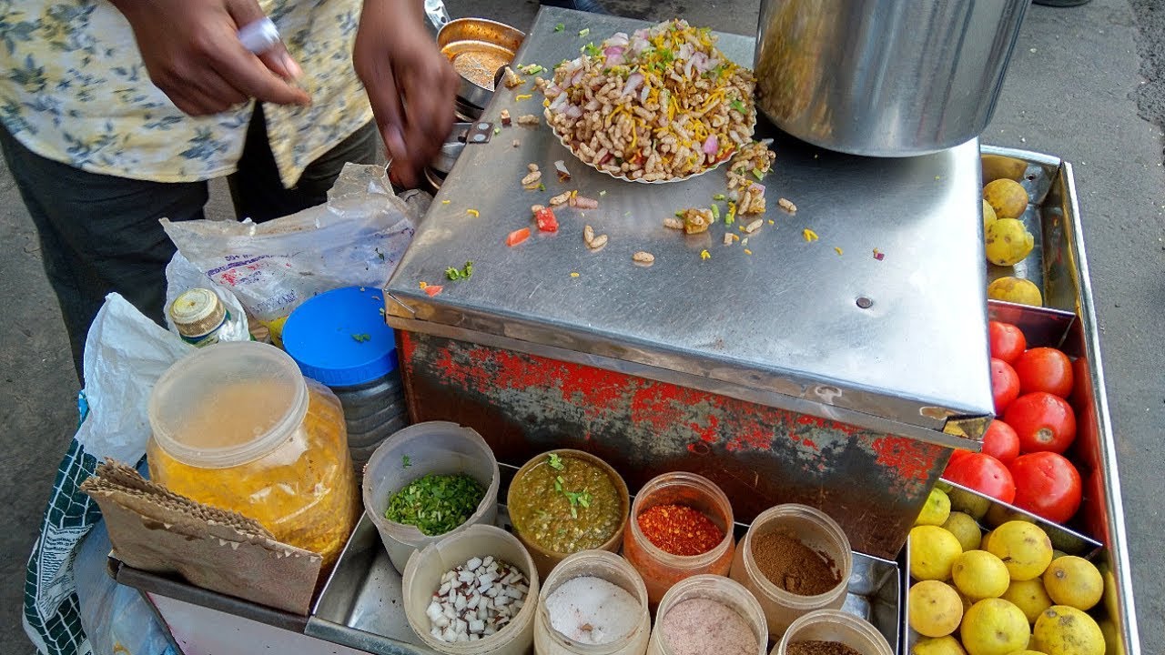 Indian Street Food JHAL Muri - Mouthwatering Kolkata Masala Muri Recipe - Street Food Videos Indian