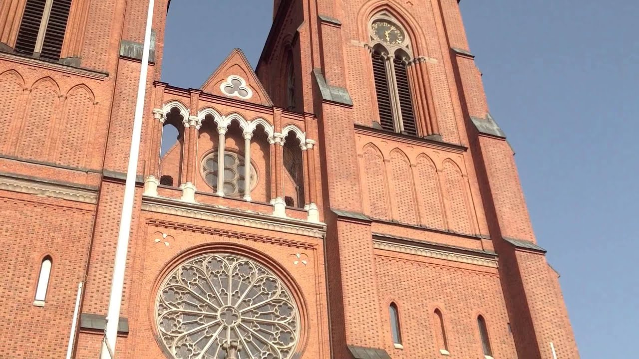 helgsmålsringning i uppsala domkyrka