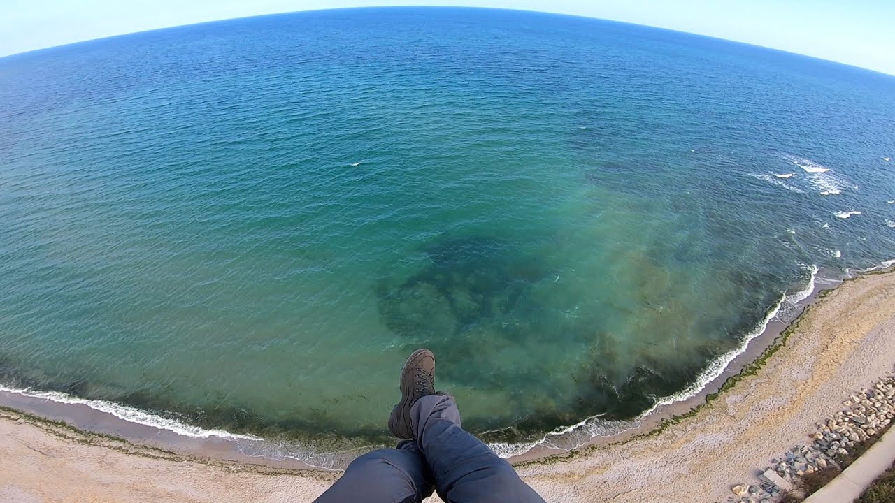 Chilling above the beach | Ridge Soaring | Slope Flying | PARAGLIDING