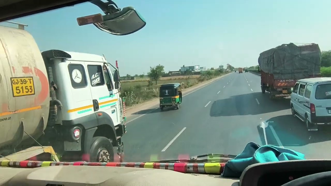 गुजरात पुराना old 48 रोड पर होटल वाले बर्बाद होगए