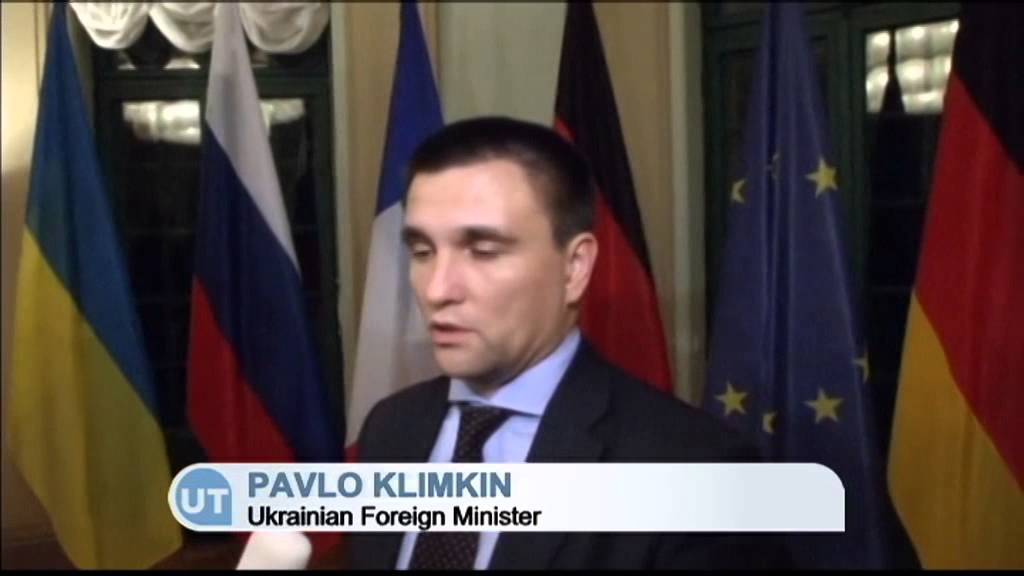 Ukraine Peace Talks in Berlin: Heavy weapons to be withdrawn to Minsk agreement lines?