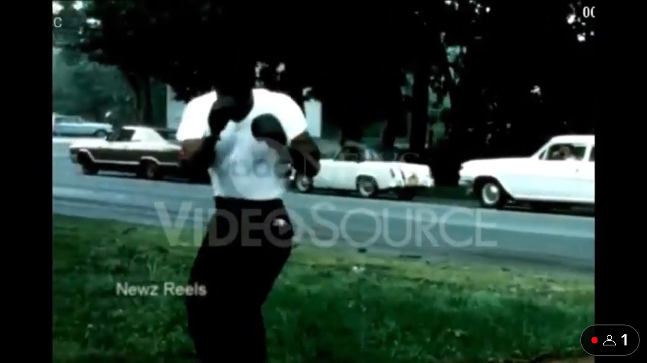 Joe Frazier Workout - Philadelphia (1967)