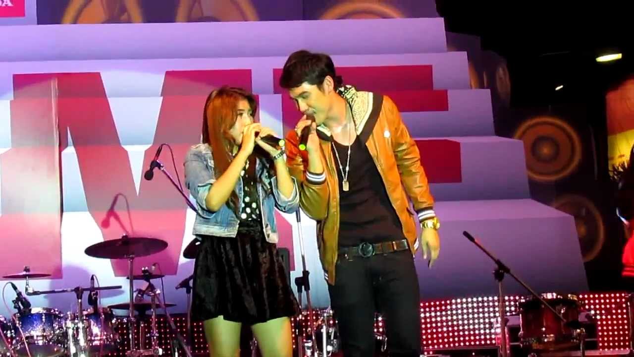 I Love Your Smile_แกงส้ม&สมาย@Channel V Thailand Music Festival