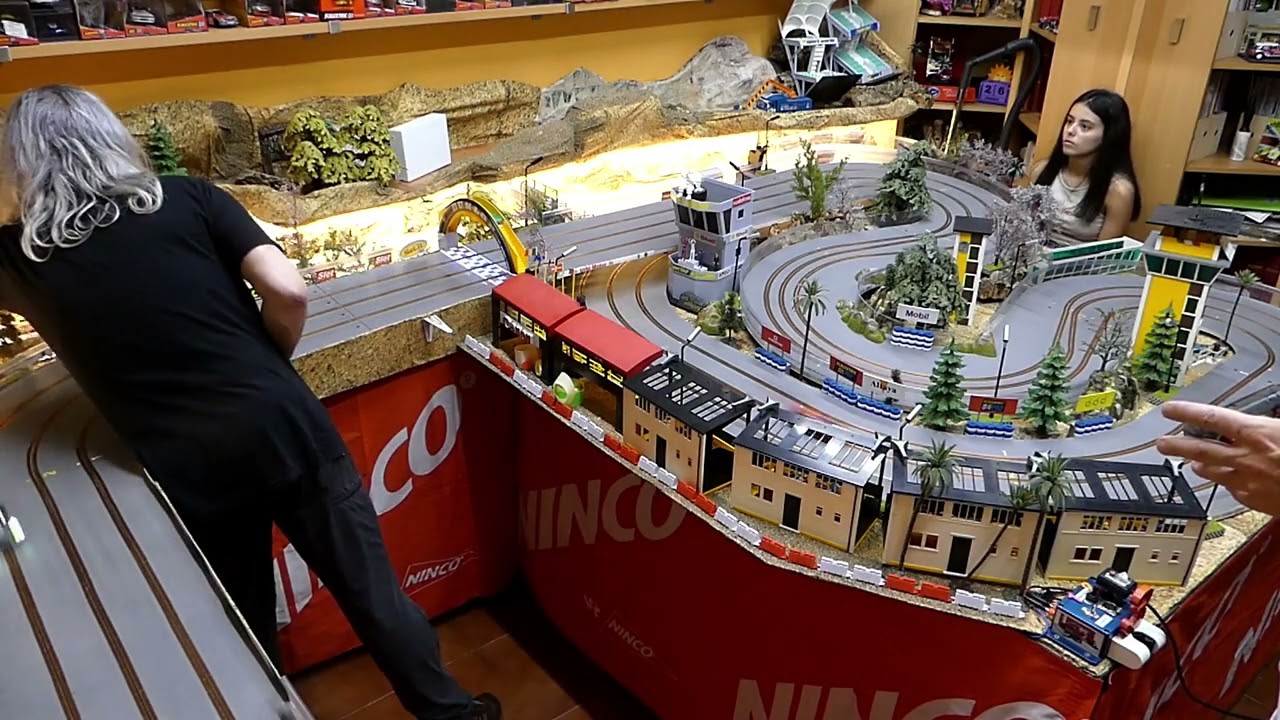 291 2ª carrera del campeonato Scalextric GT