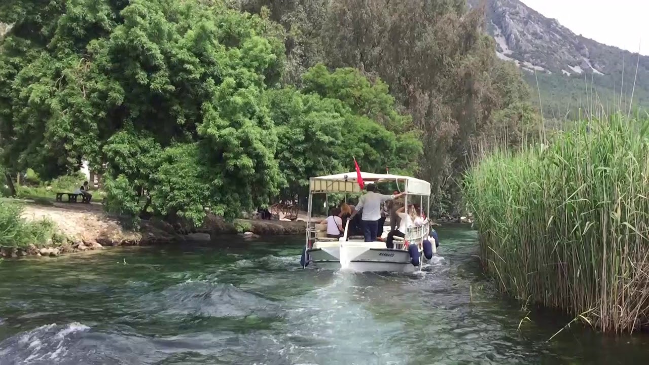 AZMAK NEHRİNDE TEKNE TURU