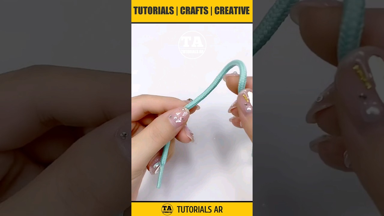 Making Craft Bracelets From Shoelaces #craft #creative #tutorial #diy