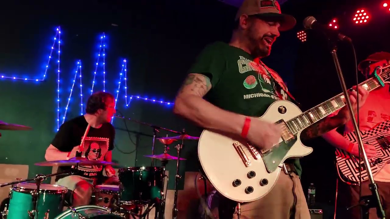 Empire! Empire! (I Was a Lonely Estate) - Keep What You Have Built Up Here [live @ Groundworks]