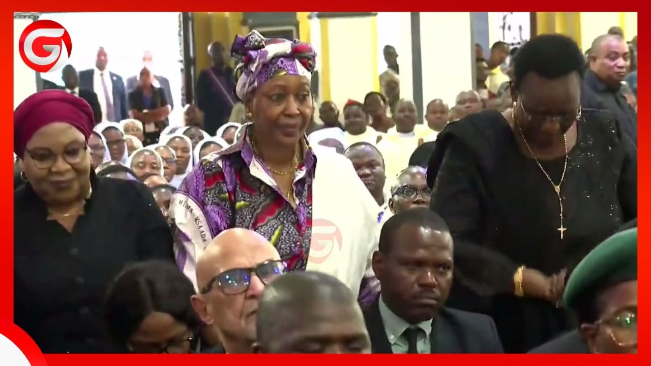 PADRI KITIMA ALIVYOMTAMBULISHA MAMA MAGUFULI - LOWASA na MAJALIWA MBELE ya RAIS SAMIA....