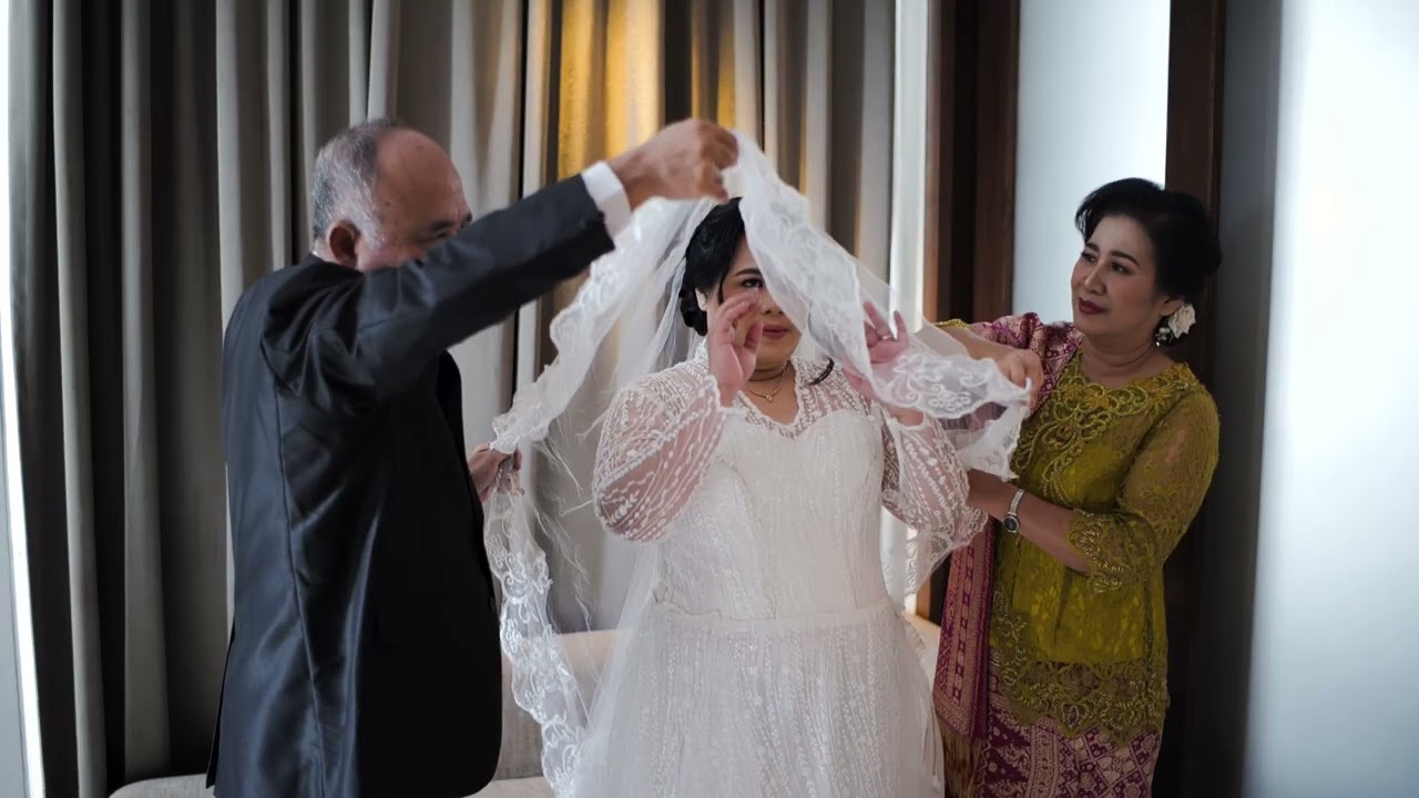 International Cinematic Wedding Clip Of Devi & Mahendra by Dari Rindoe