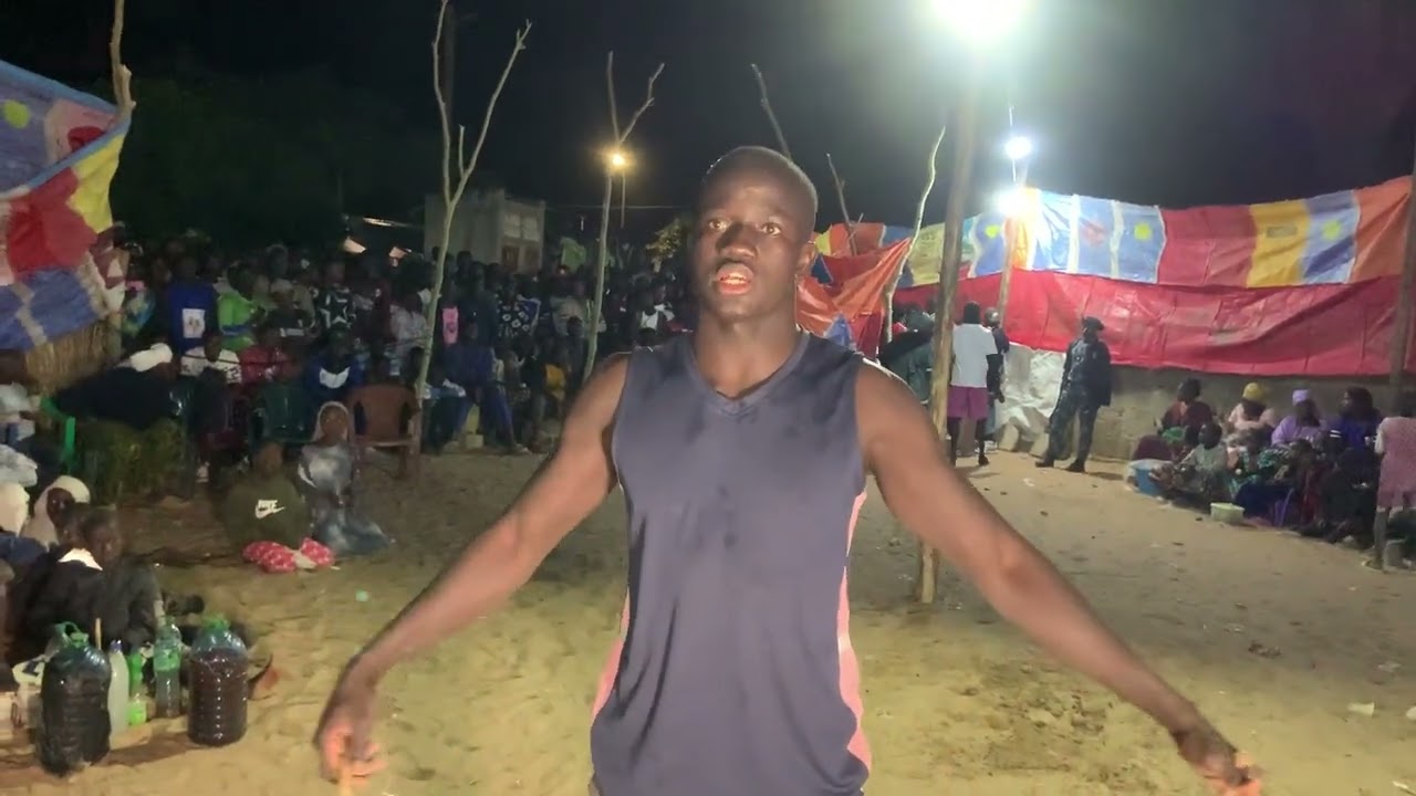 Entrée de L’omme actif Ndiguiam Lamb Thioby sindiane 