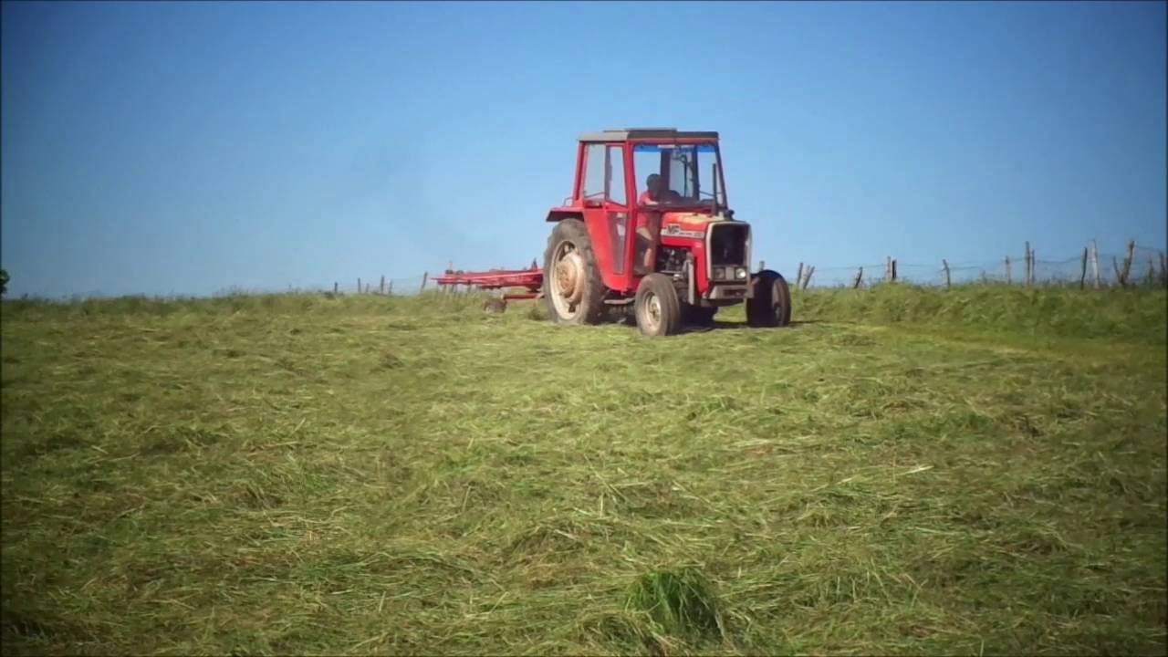 Endainage avec MASSEY FERGUSON 260 et endaineur simple KUHN