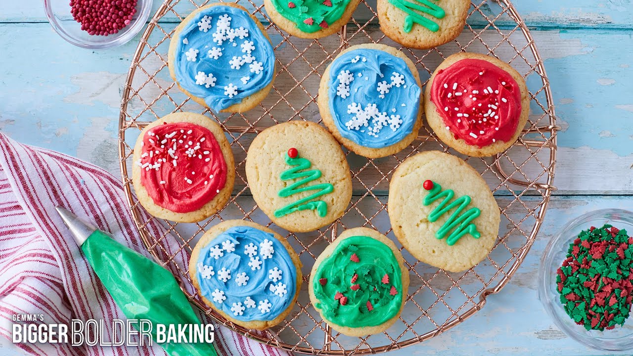 The Easiest Soft Sugar Cookies Recipe & Icing For Decorating