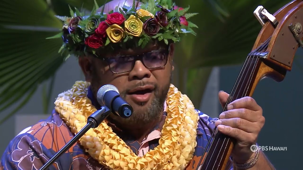 Robert Cazimero & Kuana Torres Kahele - Aloha Oʻahu