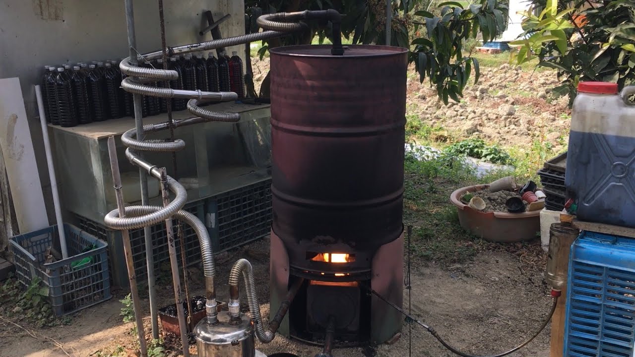 全台第一座 個人化［無煙、無氧生物炭爐］及粗製木酢液收集