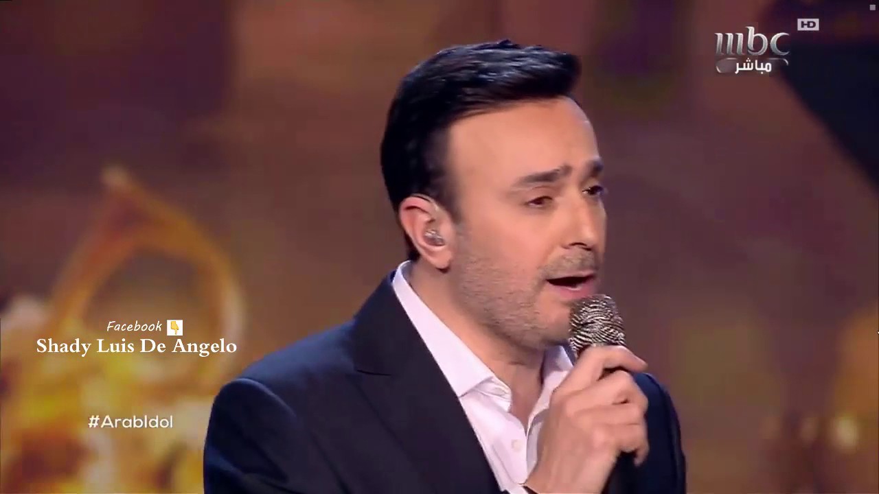 امير الطرب العربي صابر الرباعي يزين مسرح عرب ايدول باغنية انا بحن Arab Idol 2017