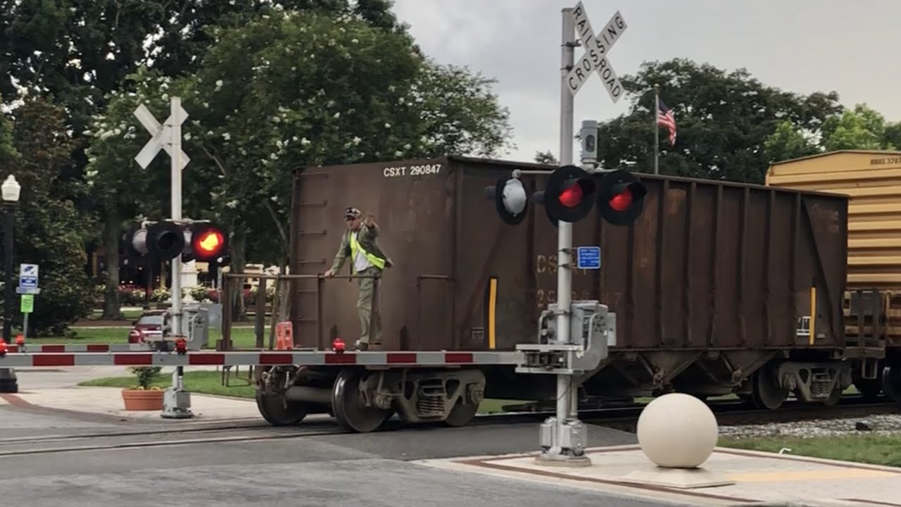 Train Reversing Through Crossing With Conductor Riding Gon!  Florida Trains, CSX Mixed Freights