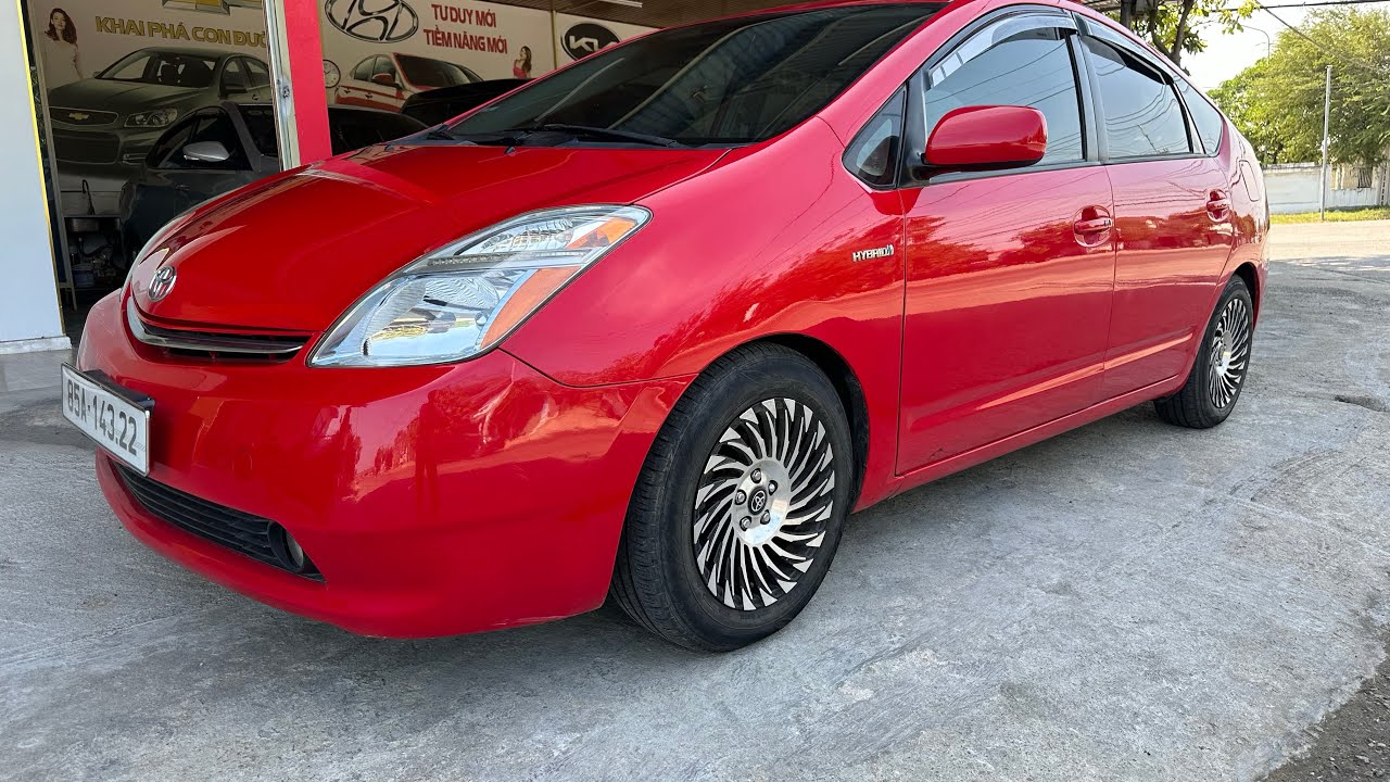 Toyota đời 2006 nhập khẩu đẳng cấp phong cách sang chảnh xăng và điện ông vua lợi xăng giá 210tr