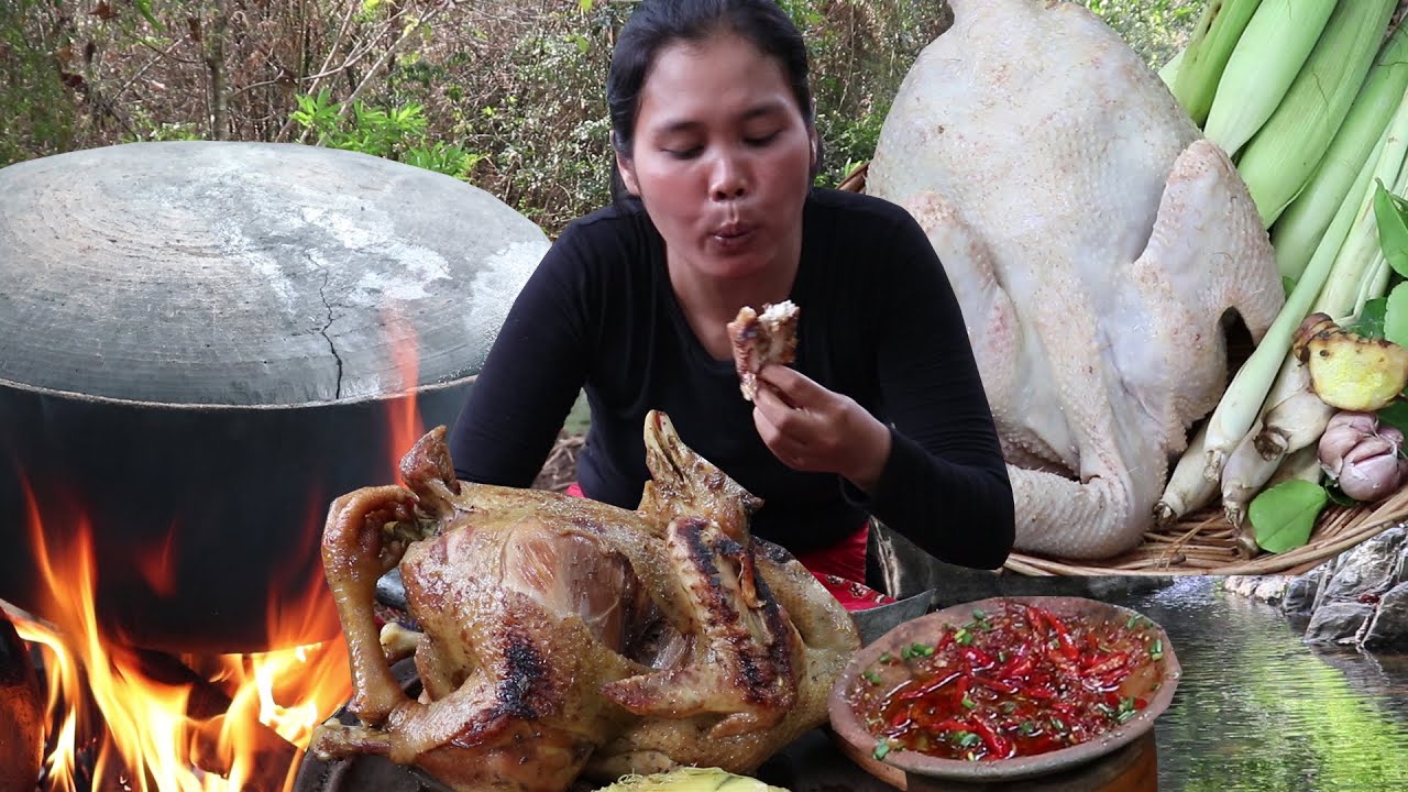 How to Cook chicken with Baby Corn - Wow! Watering mouth with chicken Grilled in clay # 164