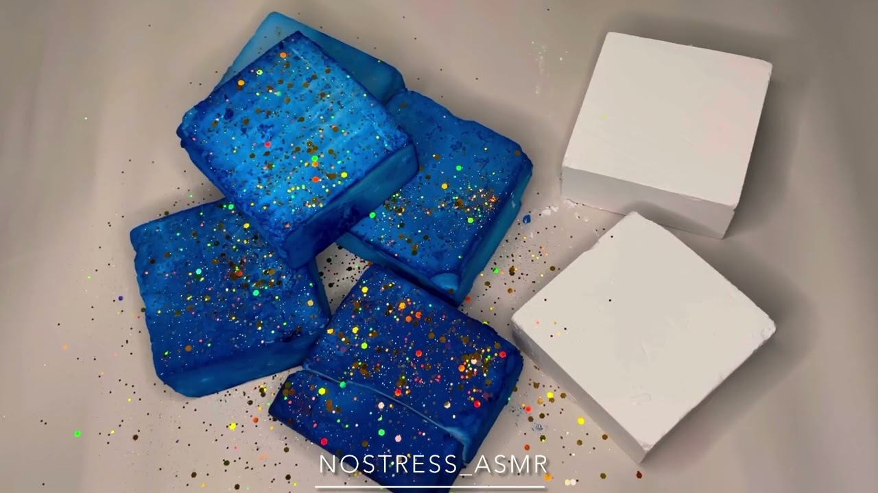 Deep blue dyed gymchalk 🤩