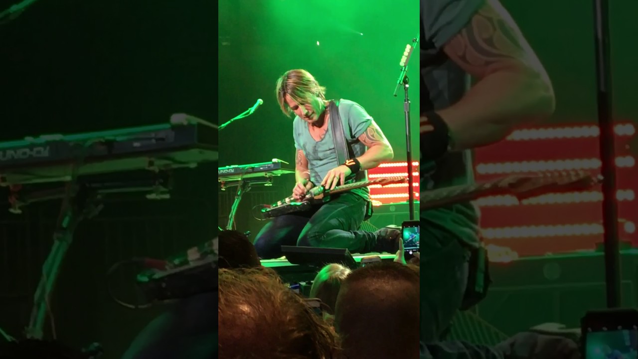 Keith Urban Hershey PA
