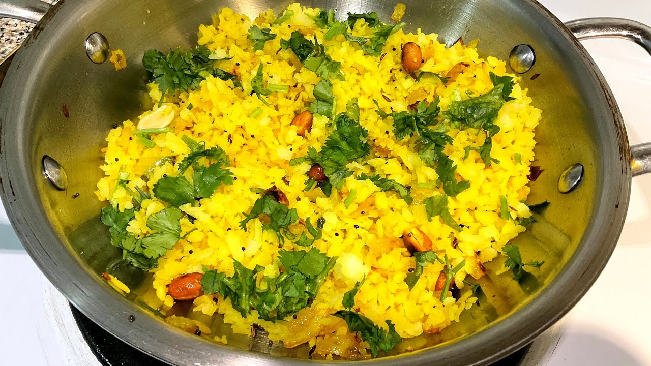 Poha Recipe | Naaku Telisi Intakanna Easy Breakfast Inkokati Vundadu | Attukullu Upma 😋 