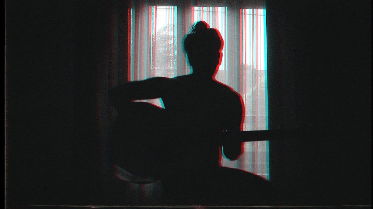 CAIO WEBER - Em Sil&ecirc;ncio (Lyric Video)