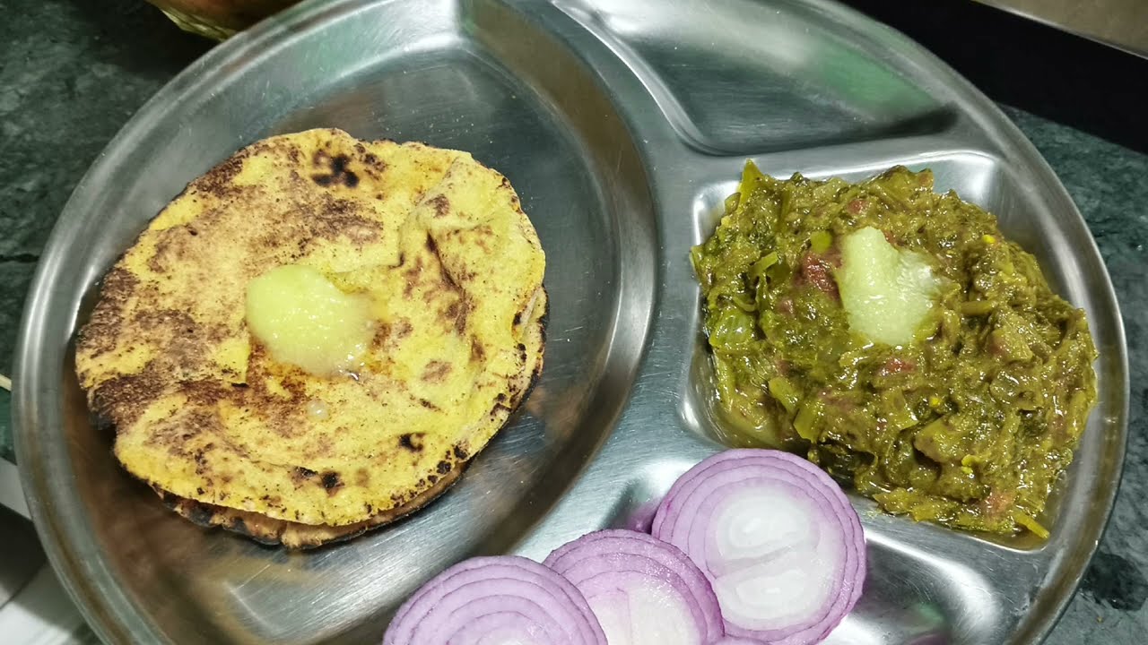 Makke Ki roti sarson ka saag मेरे इस तरीके से बनाएं  राई बथुआ का साग 