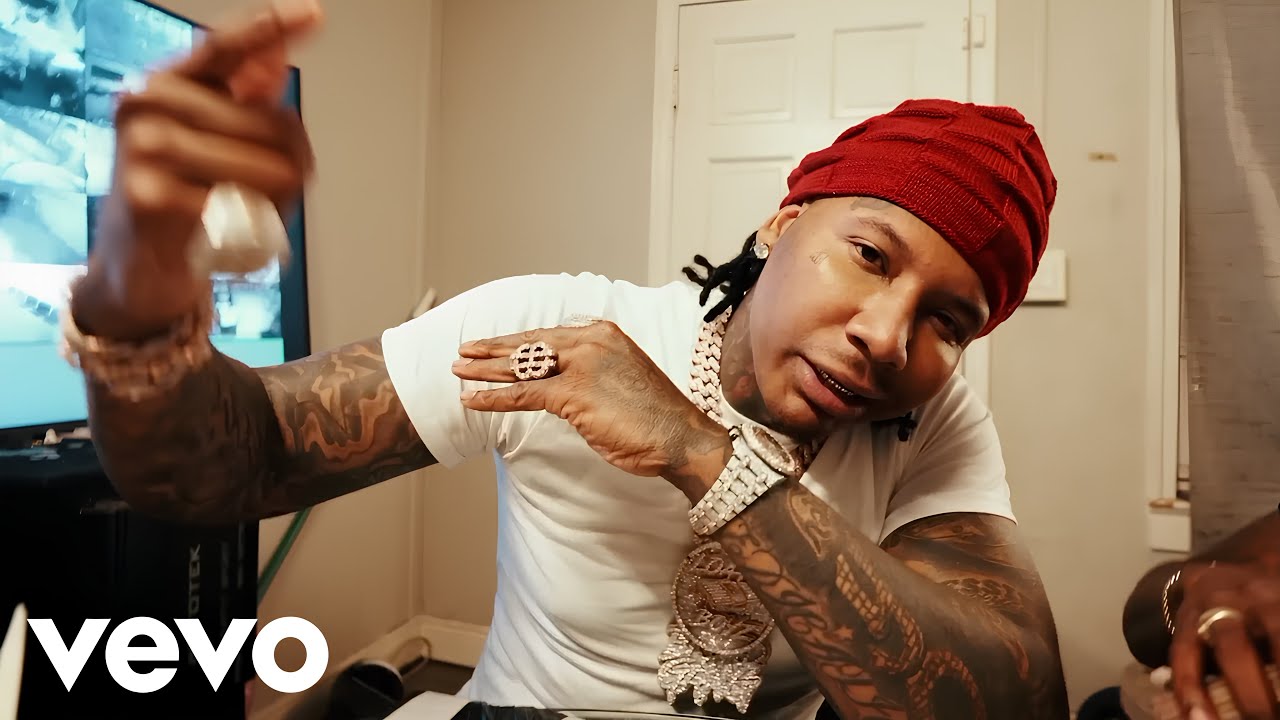 Moneybagg Yo ft. 42 Dugg - Home Slidin' [Music Video]