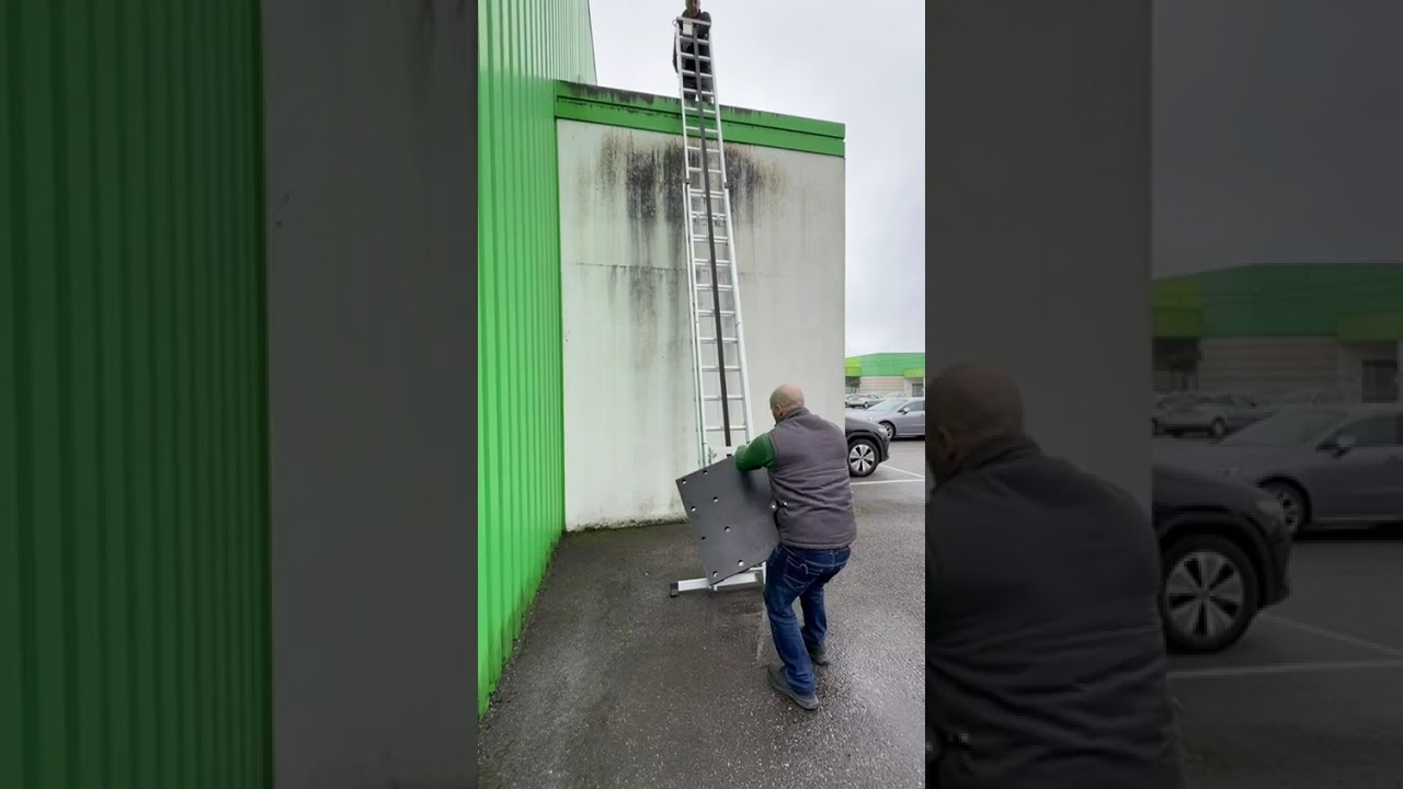 De ladder liften van Steiger Ladderspecialist Sietse Booi. 