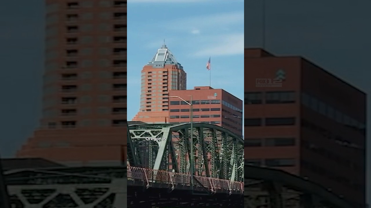 Even though foot traffic is at an all-time high, the number of office workers downtown remains low.