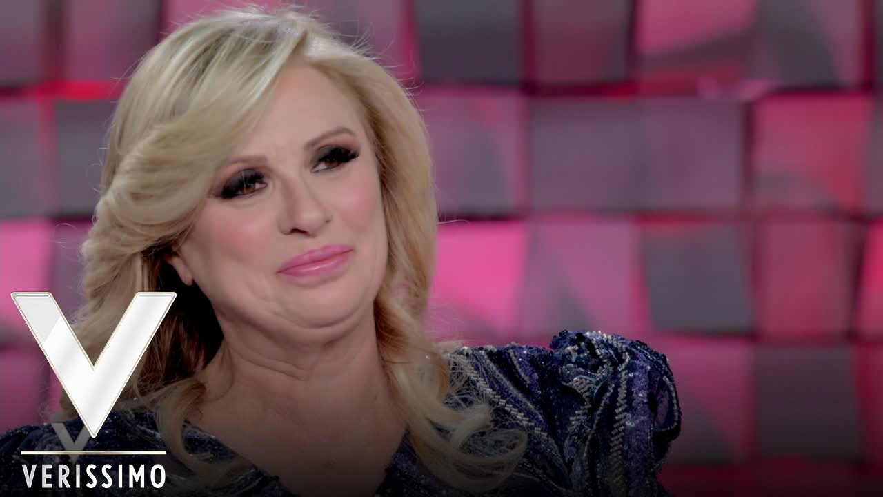 Verissimo - Tina Cipollari e l’abbraccio con Gemma Galgani
