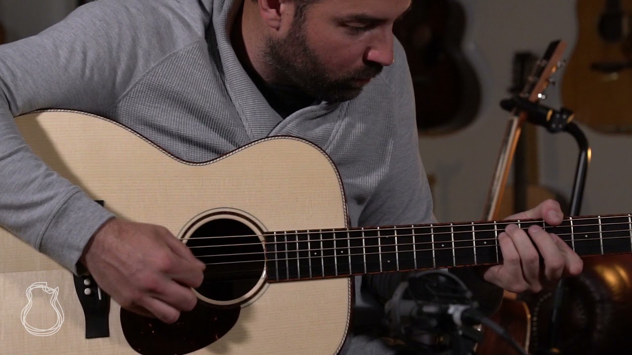 Santa Cruz OM, East Indian Rosewood & Adirondack Spruce demo