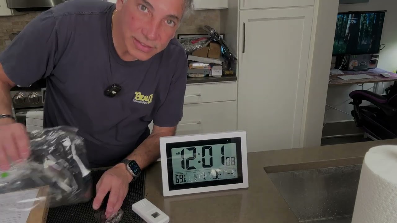 Atomic Clock Review & Unboxing