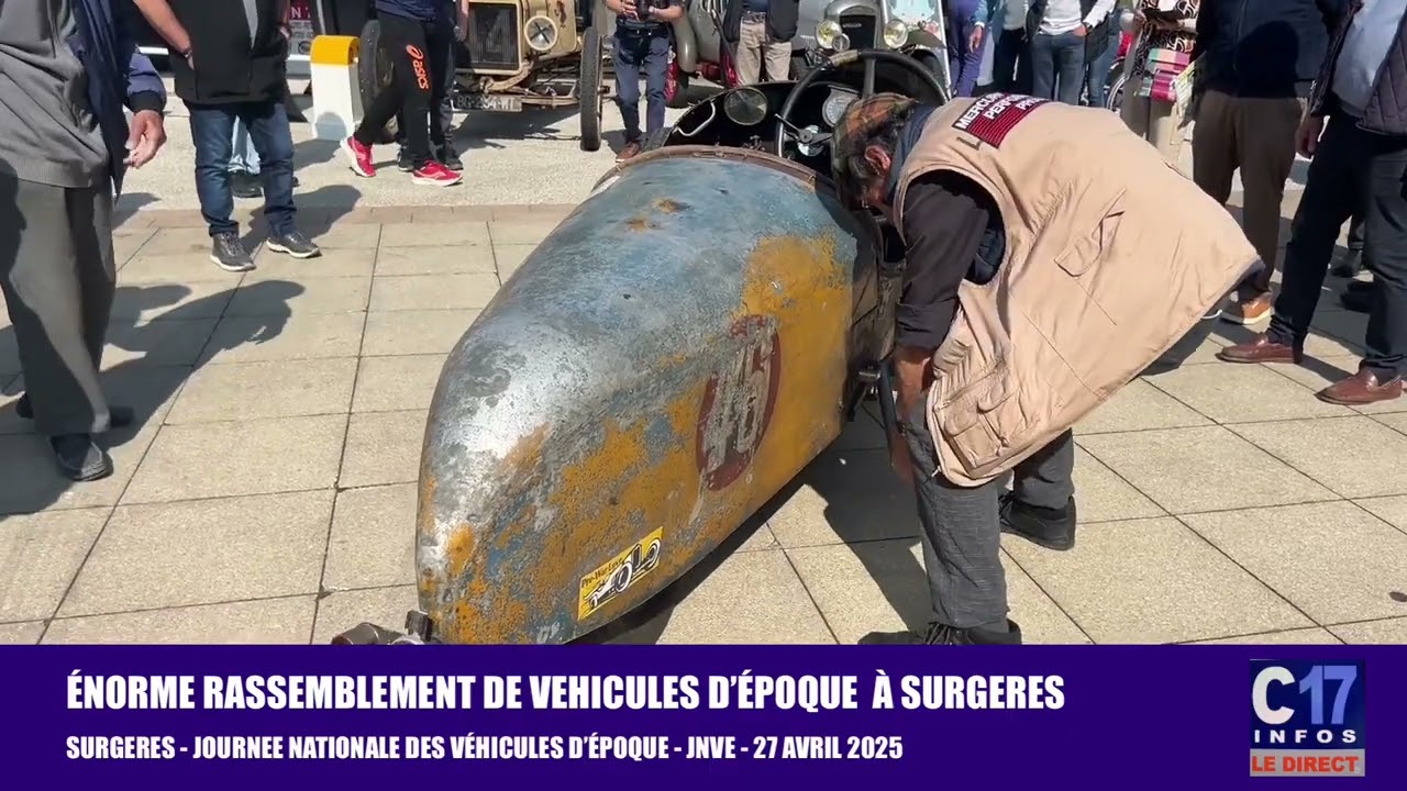 Énorme rassemblement de véhicules d’époque à Surgeres