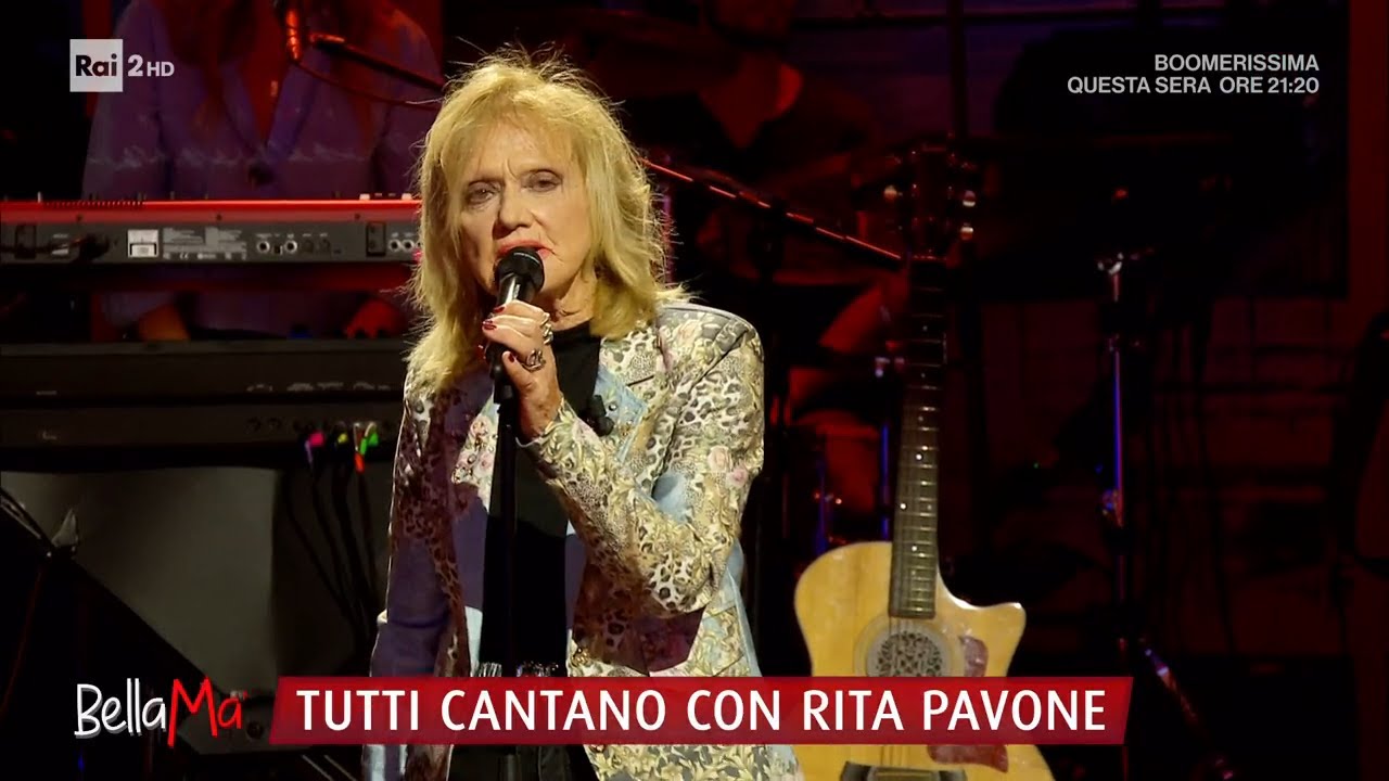 Rita Pavone si esibisce in 