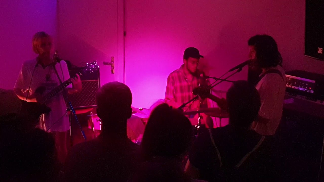 Omnilove, live at schalter