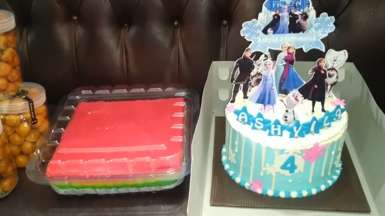 Frozen birthday cake, rainbow cake, nastar klasik @nellascake3858