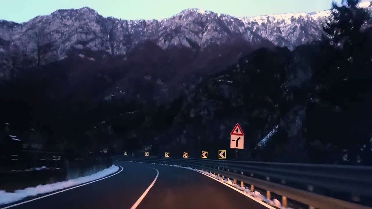 ESTRADA NOS ALPES