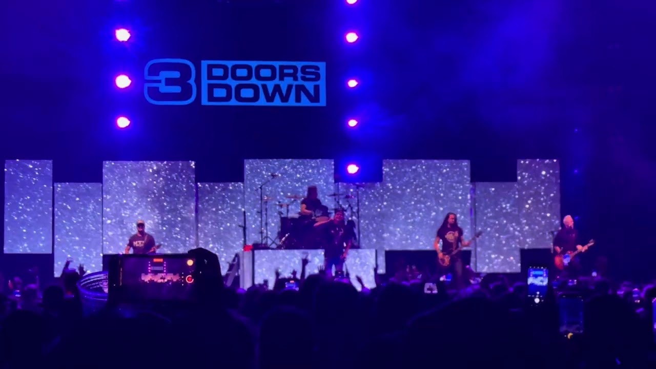 3 Doors Down- Here Without You (Live)