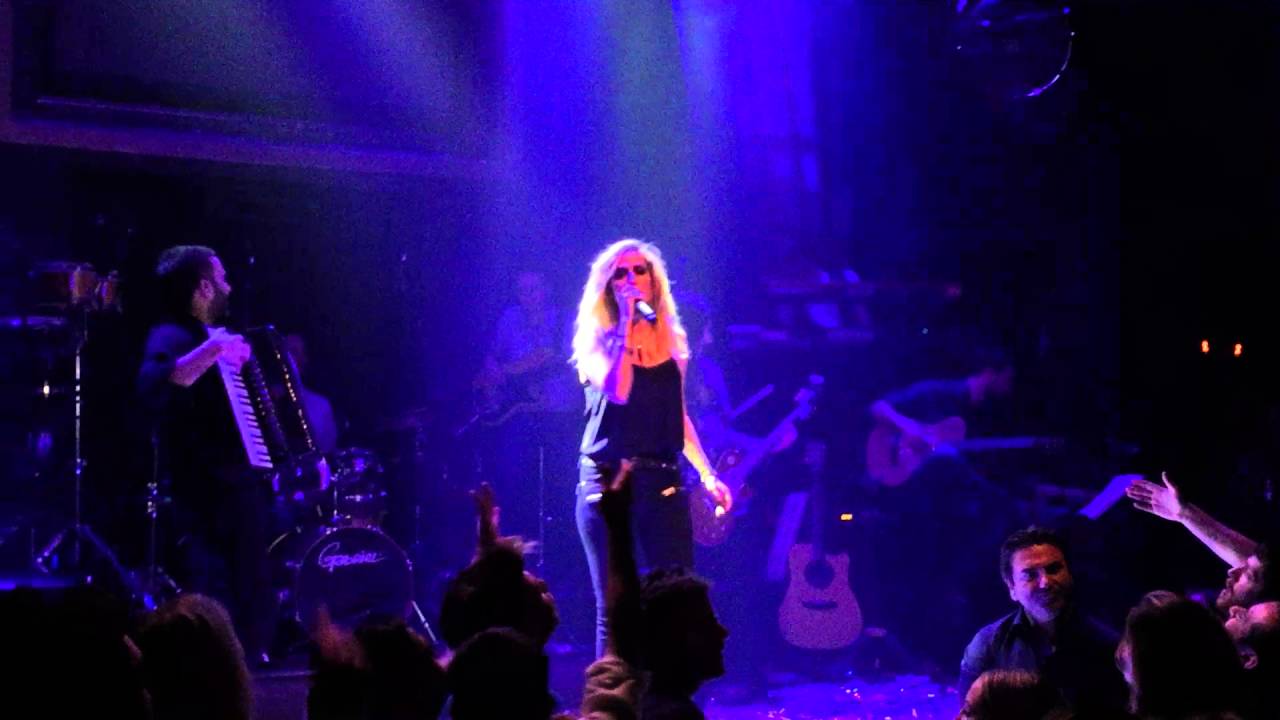 Anna Vissi - Kai Exo Tosa Na Thymamai, Ekei, Se Skeftomai Synexeia, Hotel Ερμού Finale, 24/04/2016