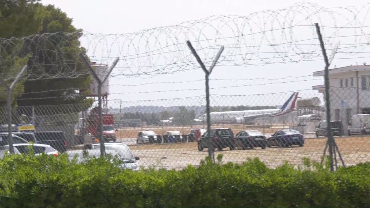 13 GIUGNO 2024 - GROTTAGLIE (TA) - LEADER DI FRANCIA E GERMANIA ALL'AEROPORTO ARLOTTA