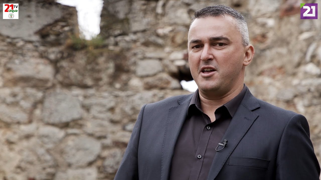 TV21 UNGV&Aacute;R. Versek k&eacute;t percben. K&ouml;lcsey Ferenc:  Huszt (Ferenci Attila előad&aacute;s&aacute;ban)