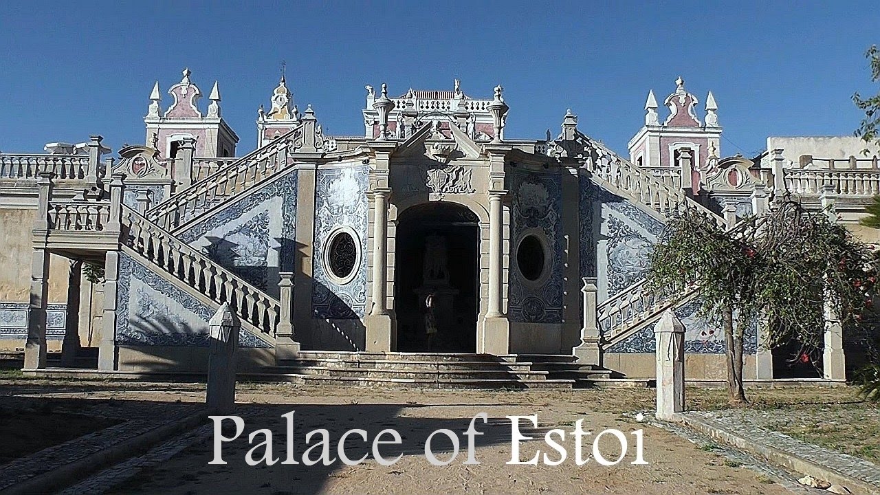 ALGARVE: Palace of Estoi (Portugal)