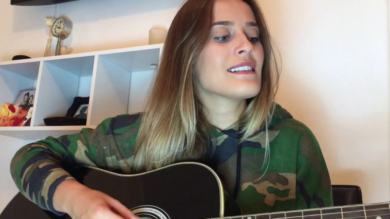 Julia Gama - Love Yourself (cover)