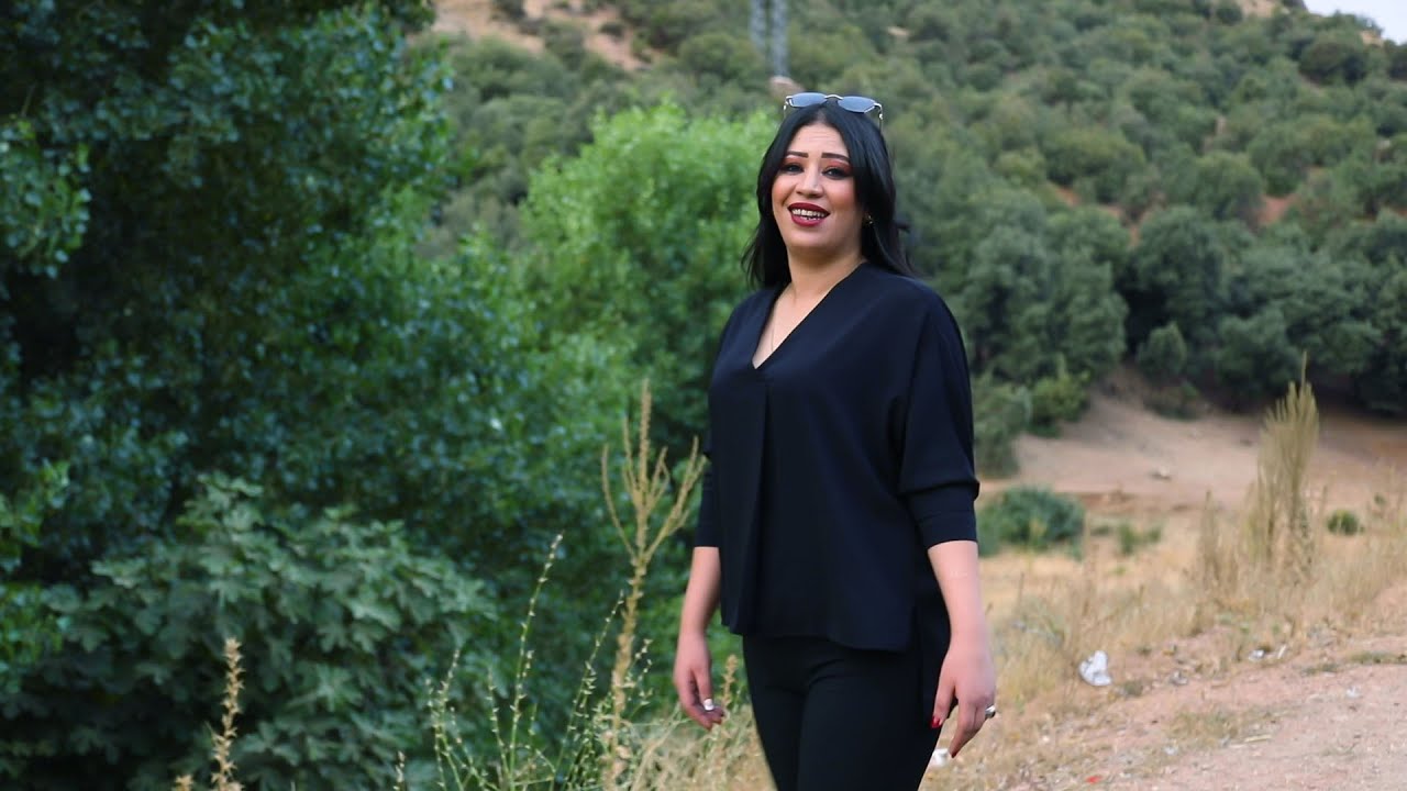 تيتي نحجو كولشي درناه Titti nhajou kolchi dernah
