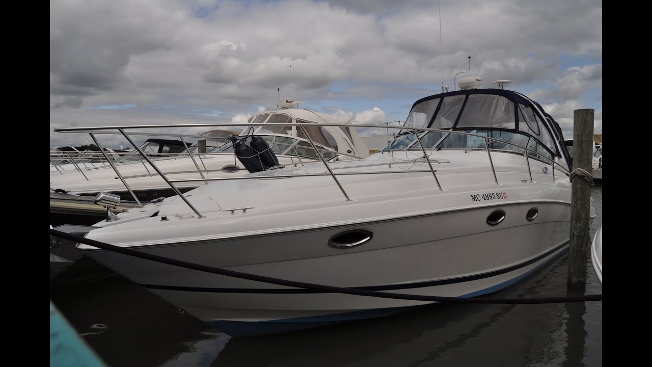 2005 Four Winns 348 Vista -- SOLD