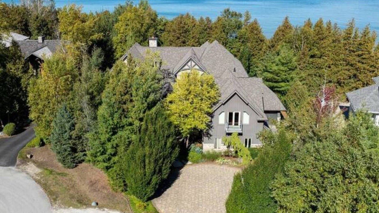The Blue Mountains Ontario Real Estate - 115 ELLIS DRIVE